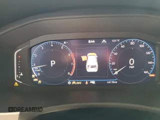 2021 Volkswagen Atlas SEL Premium R-Line z VIN 1V2FE2CAXMC219210, wystawiony jako Copart lot #62213275 z przebiegiem 43 170 mil mil oraz Szkoda całkowita • Salvage title. Historia ofert i sprzedaży dostępna na DreamBid. Obrazek 9.