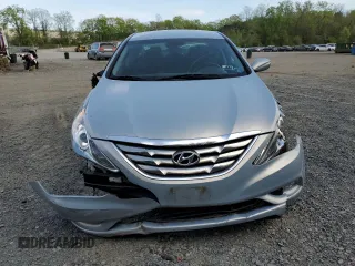 2013 Hyundai Sonata Limited with VIN 5NPEC4ACXDH525587, listed as a Copart auction lot 55355335 with 73,188 mi miles and Salvage Title. Bid and sale history available at DreamBid. Image 5.