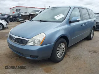 2011 Kia Sedona LX with VIN KNDMG4C70B6424016, listed as a IAAI auction lot 41964190 with 116,859 mi miles. Bid and sale history available at carsss.com. Image 17.
