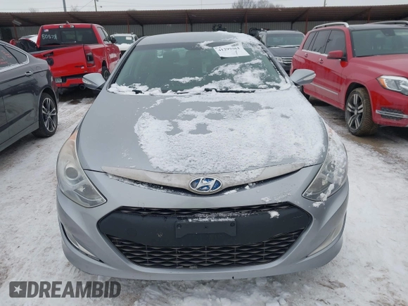 2014 Hyundai Sonata Hybrid Limited with VIN KMHEC4A4XEA117023, listed as a IAAI auction lot 41299461 with 154,822 mi miles. Bid and sale history available at carsss.com. Image 12.