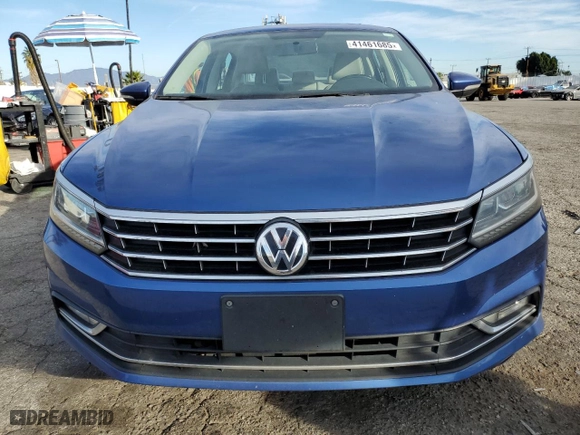 2016 Volkswagen Passat 1.8T SE w/Technology with VIN 1VWBT7A37GC067430, listed as a Copart auction lot 41461685 with 118,724 mi miles and Clean Title. Bid and sale history available at carsss.com. Image 5.
