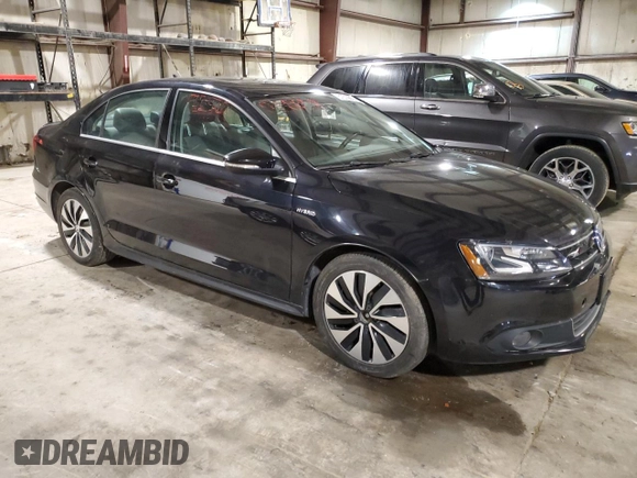 2013 Volkswagen Jetta Hybrid SE с VIN 3VW637AJ3DM220556, выставлен на аукционе Copart как лот 51519865 с пробегом 85 247 миль миль и Чистый • Clean title. История ставок и продаж доступна на DreamBid. Изображение 4.
