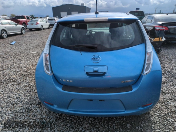 2013 Nissan LEAF S with VIN 1N4AZ0CP0DC422377, listed as a Copart auction lot 53455115 with 0 mi miles and Clean Title. Bid and sale history available at carsss.com. Image 6.