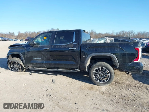 2024 Toyota Tundra Limited z VIN 5TFJA5DB2RX153316, wystawiony jako IAAI lot #41759602 z przebiegiem 19 592 mil mil oraz . Historia ofert i sprzedaży dostępna na DreamBid. Obrazek 13.
