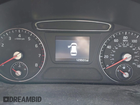 2019 Kia Sorento LX z VIN 5XYPG4A57KG477968, wystawiony jako IAAI lot #41886631 z przebiegiem 129 501 mil mil oraz . Historia ofert i sprzedaży dostępna na DreamBid. Obrazek 7.