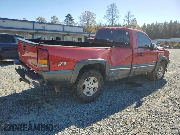 2000 Chevrolet Silverado 1500 with VIN 1GCEK14T1YE364131, listed as a Copart auction lot 80485414 with 132,875 mi miles and Salvage Title. Bid and sale history available at carsss.com. Image 3.