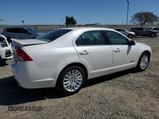 2010 Mercury Milan Hybrid with VIN 3MEDM0L30AR600674, listed as a Copart auction lot 49907945 with 125,556 mi miles and Salvage Title. Bid and sale history available at carsss.com. Image 3.