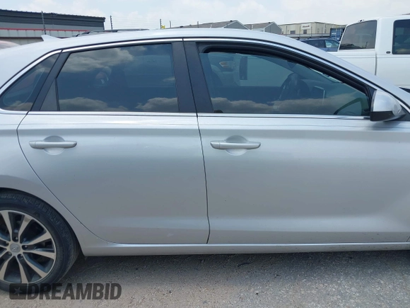 2018 Hyundai Elantra with VIN KMHH35LE5JU039607, listed as a IAAI auction lot 42175922 with 89,853 mi miles and . Bid and sale history available at DreamBid. Image 13.