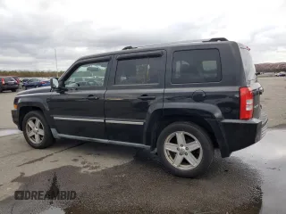 2010 Jeep Patriot Limited with VIN 1J4NF4GB0AD511652, listed as a Copart auction lot 82161234 with 173,164 mi miles and Clean Title. Bid and sale history available at carsss.com. Image 2.