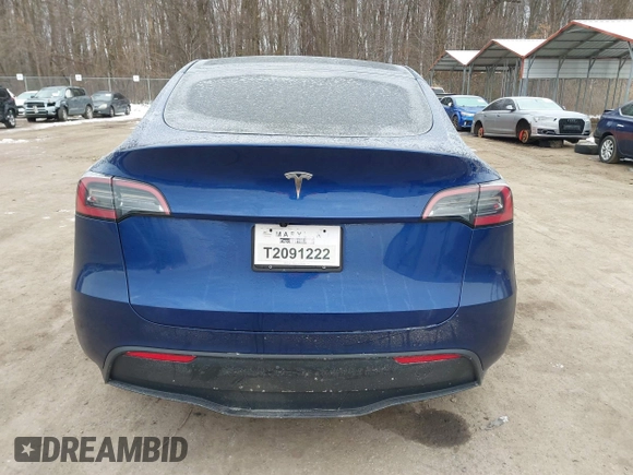 2025 Tesla Model Y Long Range with VIN 7SAYGDED9SF248370, listed as a IAAI auction lot 41336869 with 2,499 mi miles and . Bid and sale history available at DreamBid. Image 17.
