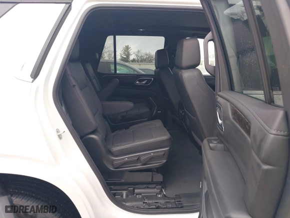 2024 Chevrolet Tahoe LT with VIN 1GNSKNKD8RR306847, listed as a IAAI auction lot 41407912 with 3,008 mi miles. Bid and sale history available at carsss.com. Image 8.