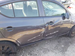 2015 Nissan Versa SV with VIN 3N1CN7AP4FL804691, listed as a IAAI auction lot 42023511 with 135,529 mi miles. Bid and sale history available at carsss.com. Image 6.
