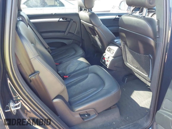 2014 Audi Q7 3.0T S line Prestige with VIN WA1DGAFEXED018456, listed as a IAAI auction lot 41705494 with 114,760 mi miles. Bid and sale history available at carsss.com. Image 8.