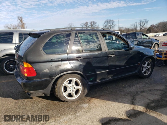2001 BMW X5 3.0i with VIN WBAFA53591LM82573, listed as a Copart auction lot 88880495 with 221,980 mi miles and Salvage Title. Bid and sale history available at carsss.com. Image 3.