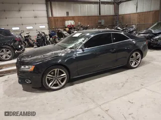 2008 Audi S5 with VIN WAURV78T18A011012, listed as a IAAI auction lot 41371023 with 112,736 mi miles. Bid and sale history available at carsss.com. Image 2.