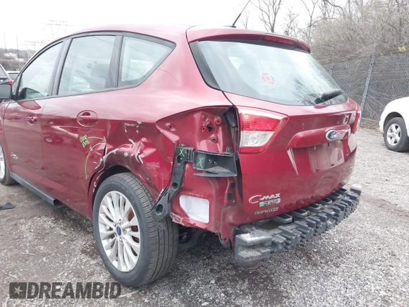 2017 Ford C-Max Energi SE with VIN 1FADP5EU2HL111316, listed as a IAAI auction lot 41147978 with 60,948 mi miles. Bid and sale history available at carsss.com. Image 6.