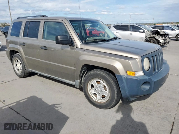 2008 Jeep Patriot Sport with VIN 1J8FT28W78D518545, listed as a Copart auction lot 50783435 with 177,788 mi miles and Salvage Title. Bid and sale history available at carsss.com. Image 4.