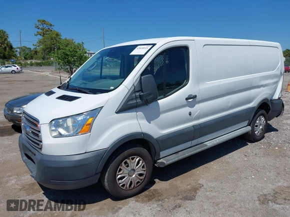 2018 Ford Transit z VIN 1FTYR1YM3JKB16286, wystawiony jako IAAI lot #42038526 z przebiegiem 135 734 mil mil oraz . Historia ofert i sprzedaży dostępna na DreamBid. Obrazek 17.