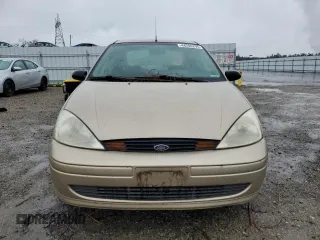 2001 Ford Focus LX with VIN 1FAFP33P51W267171, listed as a Copart auction lot 44200295 with 215,015 mi miles and Salvage Title. Bid and sale history available at carsss.com. Image 5.