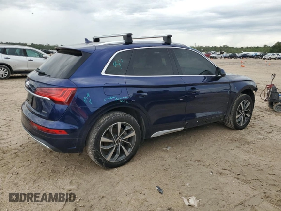 2021 Audi Q5 Premium with VIN WA1AAAFY7M2075416, listed as a Copart auction lot 50895435 with 36,877 mi miles and Salvage Title. Bid and sale history available at carsss.com. Image 3.