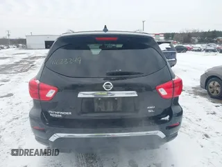 2019 Nissan Pathfinder SV z VIN 5N1DR2MM8KC612511, wystawiony jako IAAI lot #41623349 z przebiegiem 96 059 mil mil oraz . Historia ofert i sprzedaży dostępna na DreamBid. Obrazek 16.