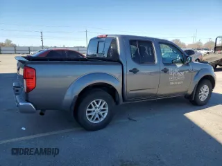 2017 Nissan Frontier SV with VIN 1N6AD0EVXHN753351, listed as a Copart auction lot 50761985 with 101,511 mi miles and Salvage title. Bid and sale history available at DreamBid. Image 3.