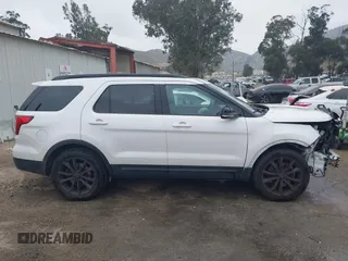 2017 Ford Explorer XLT с VIN 1FM5K7D84HGA61004, выставлен на аукционе IAAI как лот 42042440 с пробегом 91 316 миль миль и . История ставок и продаж доступна на DreamBid. Изображение 13.