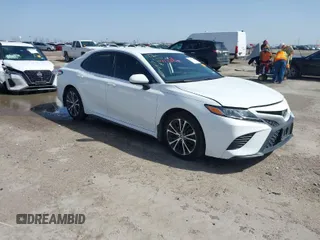 2020 Toyota Camry SE z VIN 4T1G11AK4LU994517, wystawiony jako IAAI lot #41727342 z przebiegiem 101 897 mil mil oraz . Historia ofert i sprzedaży dostępna na DreamBid. Obrazek 1.