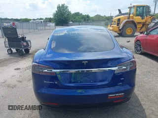 2016 Tesla Model S 70 with VIN 5YJSA1E17GF149479, listed as a IAAI auction lot 42609734 with 175,007 mi miles and . Bid and sale history available at DreamBid. Image 16.