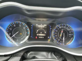 2015 Chrysler 200 Limited with VIN 1C3CCCAB1FN657296, listed as a Copart auction lot 45680515 with 137,457 mi miles and Salvage Title. Bid and sale history available at carsss.com. Image 9.