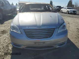 2014 Chrysler 200 LX with VIN 1C3CCBAG8EN103645, listed as a Copart auction lot 46946945 with 0 mi miles and Salvage Title. Bid and sale history available at carsss.com. Image 5.