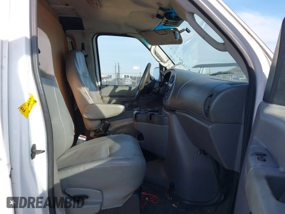 2007 Ford Econoline Cargo Commercial with VIN 1FTNE14W97DA67209, listed as a IAAI auction lot 41425767 with Not Provided miles and . Bid and sale history available at DreamBid. Image 5.