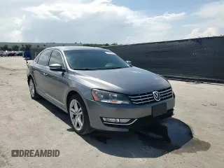 2015 Volkswagen Passat SEL Premium with VIN 1VWCV7A36FC007670, listed as a Copart auction lot 60208065 with 143,703 mi miles and Salvage title. Bid and sale history available at DreamBid. Image 14.