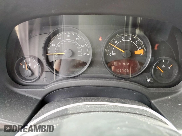 2016 Jeep Compass Sport z VIN 1C4NJCBA0GD743576, wystawiony jako Copart lot #55586915 z przebiegiem 106 709 mil mil oraz Szkoda całkowita • Salvage title. Historia ofert i sprzedaży dostępna na DreamBid. Obrazek 9.