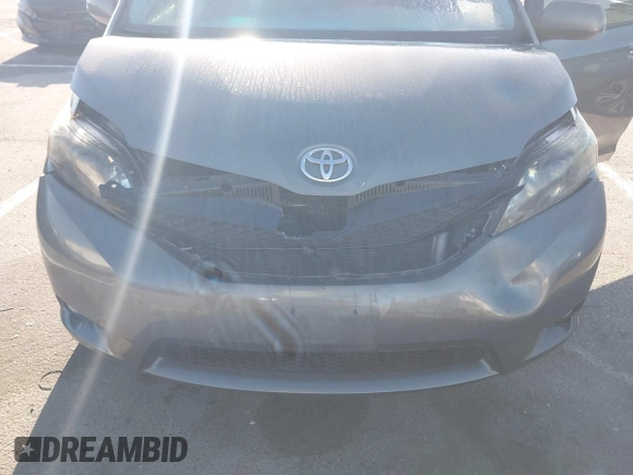 2011 Toyota Sienna XLE AAS with VIN 5TDYK3DC6BS072856, listed as a IAAI auction lot 42684298 with 113,202 mi miles and . Bid and sale history available at DreamBid. Image 6.