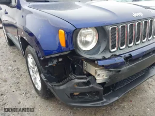 2016 Jeep Renegade Latitude with VIN ZACCJABTXGPE39685, listed as a IAAI auction lot 41564279 with 218,915 mi miles. Bid and sale history available at carsss.com. Image 6.