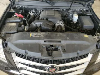 2011 Cadillac Escalade Platinum Edition z VIN 1GYS4DEF6BR193040, wystawiony jako Copart lot #56910155 z przebiegiem 132 754 mil mil oraz Szkoda całkowita • Salvage title. Historia ofert i sprzedaży dostępna na DreamBid. Obrazek 12.