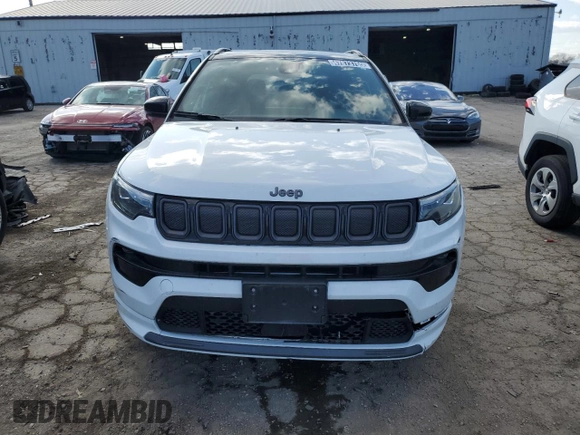 2022 Jeep Compass High Altitude with VIN 3C4NJDCBXNT100723, listed as a Copart auction lot 47873765 with 33,061 mi miles and Clean Title. Bid and sale history available at carsss.com. Image 5.