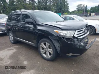 2013 Toyota Highlander Limited с VIN 5TDDK3EH5DS213816, выставлен на аукционе IAAI как лот 42544347 с пробегом 112 315 миль миль и . История ставок и продаж доступна на DreamBid. Изображение 1.