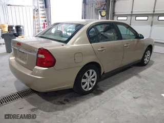 2007 Chevrolet Malibu LS w/2FL with VIN 1G1ZS58N07F278413, listed as a IAAI auction lot 41919973 with 156,592 mi miles. Bid and sale history available at carsss.com. Image 4.