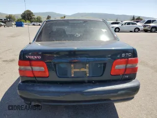 1998 Volvo S70 T5 z VIN YV1LS5372W2476397, wystawiony jako Copart lot #52776114 z przebiegiem 262 041 mil mil oraz Szkody całkowita. Historia ofert i sprzedaży dostępna na DreamBid. Obrazek 6.