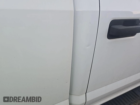 2017 Ford F-250 Lariat with VIN 1FT7W2B69HEF01106, listed as a IAAI auction lot 42466380 with 122,301 mi miles and . Bid and sale history available at DreamBid. Image 1.