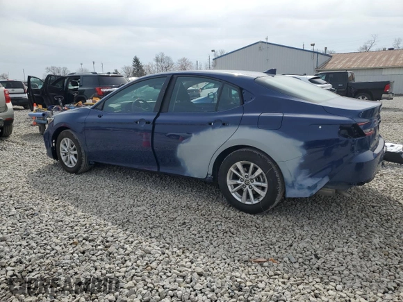 2025 Toyota Camry LE with VIN 4T1DAACK4SU023838, listed as a Copart auction lot 49307065 with 6,988 mi miles and Salvage Title. Bid and sale history available at carsss.com. Image 2.