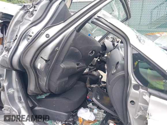 2014 Nissan Note S Plus z VIN 3N1CE2CP7EL373942, wystawiony jako IAAI lot #42187563 z przebiegiem Nie podano mil oraz . Historia ofert i sprzedaży dostępna na DreamBid. Obrazek 5.