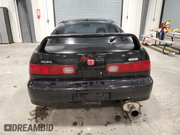 1997 Acura Integra GS-R z VIN JH4DC2384VS004438, wystawiony jako Copart lot #86818404 z przebiegiem 216 134 mil mil oraz Szkoda całkowita • Salvage title. Historia ofert i sprzedaży dostępna na DreamBid. Obrazek 6.