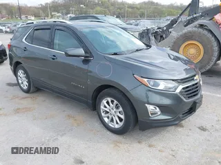 2020 Chevrolet Equinox LT z VIN 3GNAXKEV9LL343923, wystawiony jako IAAI lot #41921046 z przebiegiem 55 923 mil mil oraz . Historia ofert i sprzedaży dostępna na DreamBid. Obrazek 1.