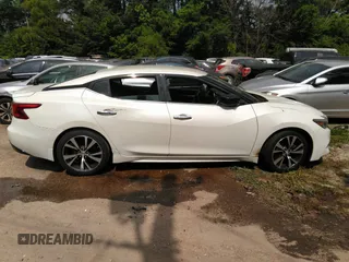 2017 Nissan Maxima SV z VIN 1N4AA6AP7HC424842, wystawiony jako IAAI lot #42452522 z przebiegiem 181 327 mil mil oraz . Historia ofert i sprzedaży dostępna na DreamBid. Obrazek 13.