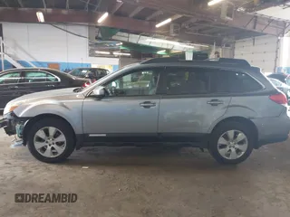 2010 Subaru Outback Limited with VIN 4S4BRBJC8A3385399, listed as a IAAI auction lot 42308329 with 195,008 mi miles and . Bid and sale history available at DreamBid. Image 14.