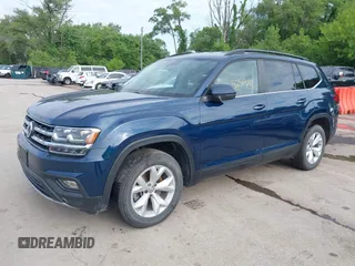 2020 Volkswagen Atlas SE with VIN 1V2LR2CA3LC504532, listed as a IAAI auction lot 42319148 with 113,745 mi miles and . Bid and sale history available at DreamBid. Image 18.
