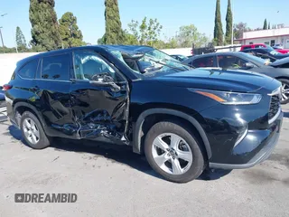 2021 Toyota Highlander L with VIN 5TDCZRAH0MS073013, listed as a IAAI auction lot 41969266 with 64,209 mi miles and . Bid and sale history available at DreamBid. Image 12.